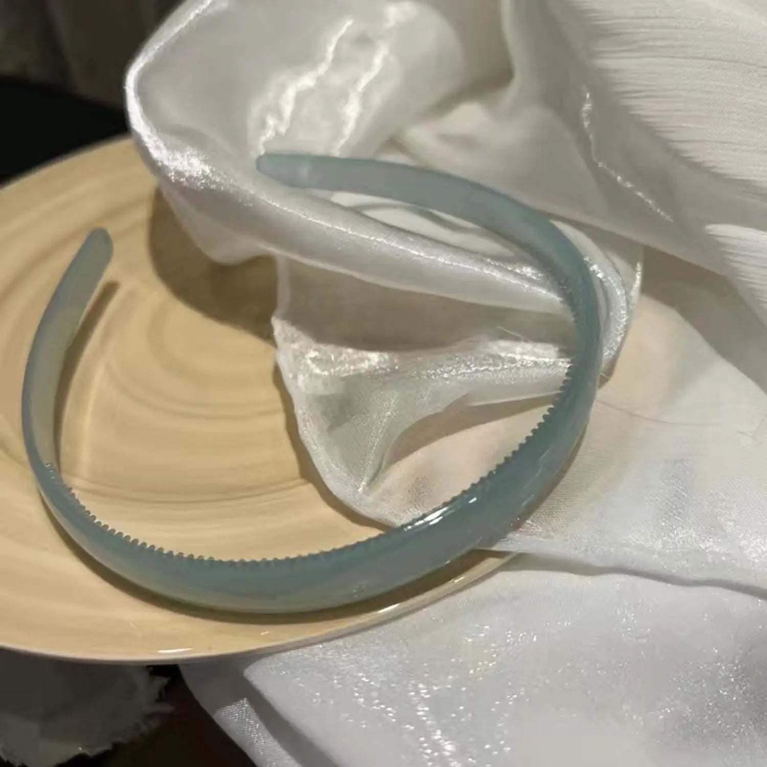 Plastic Translucent Hair Head Hoop Band – Non-slip Tooth Hairband - Image 10