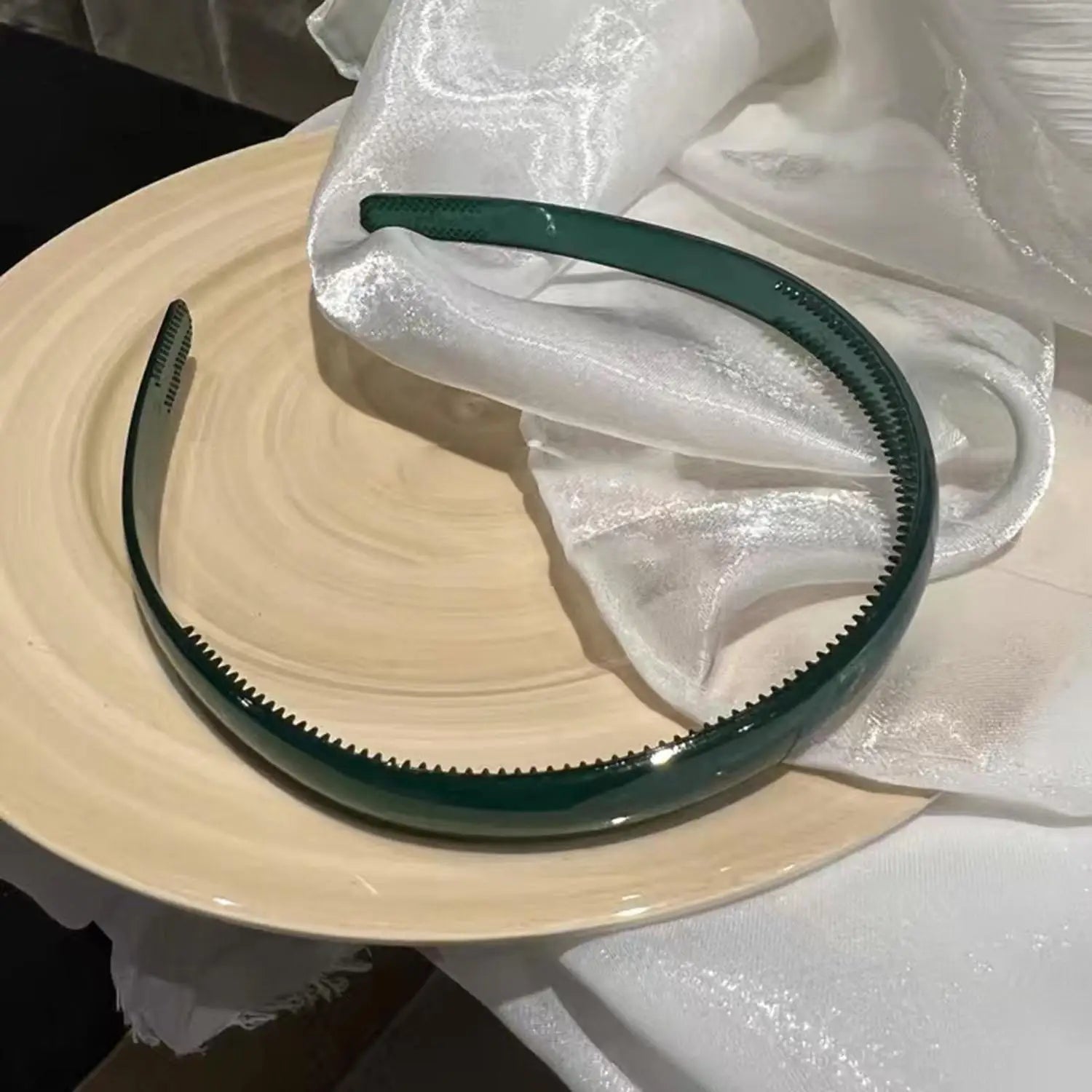 Plastic Translucent Hair Head Hoop Band – Non-slip Tooth Hairband - Image 7